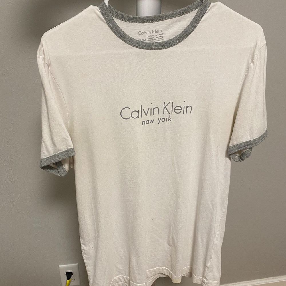 CALVIN KLEIN MEN SHIRT